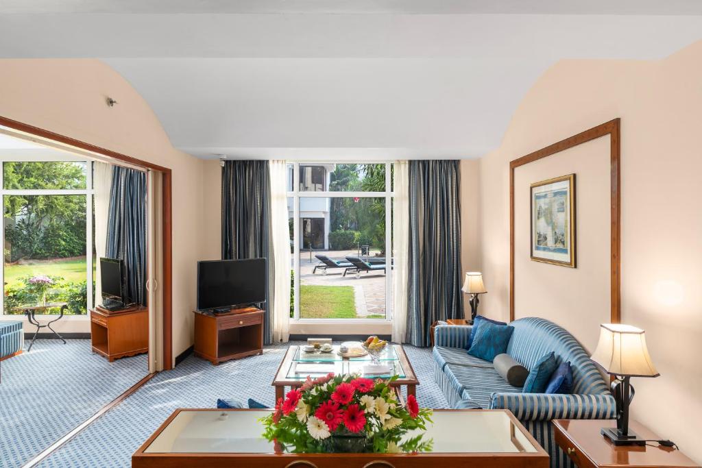 Posezení v ubytování Welcomhotel by ITC Hotels, Alkapuri, Vadodara