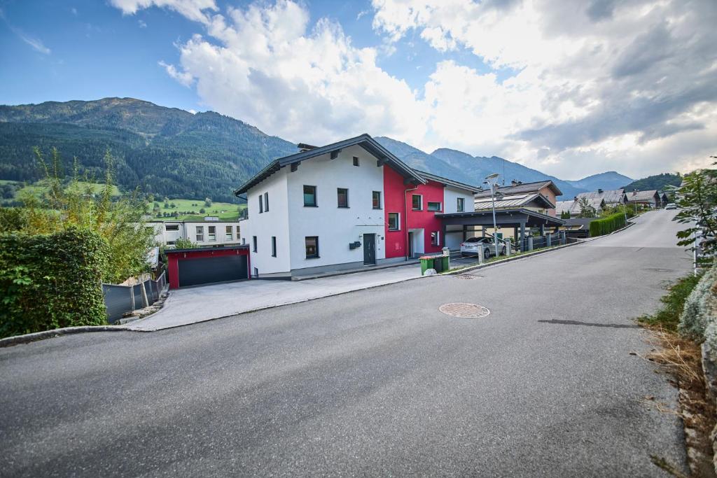 Nespecifikovaný výhled na hory nebo výhled na hory při pohledu z apartmánu