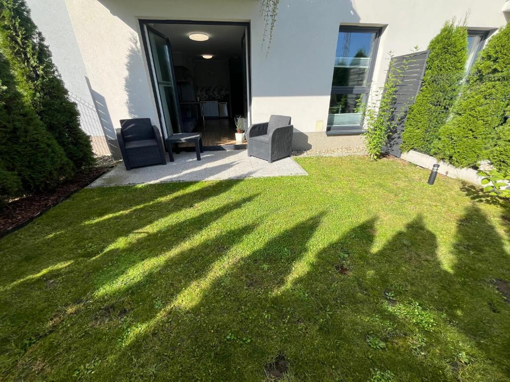 2 Tyskie Apartamenty z ogródkiem - Appartement D'une Chambre