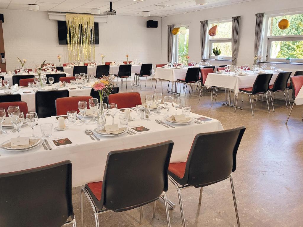 En restaurant eller et spisested på Aarhus Hostel og Hotel