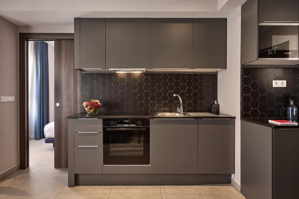 Ramirez Flats Valencia - Resim 8