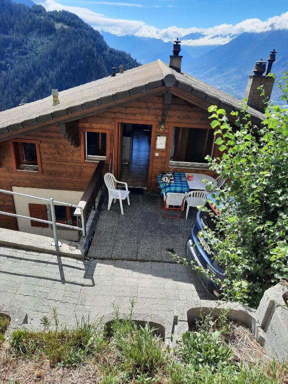 Nespecifikovaný výhled na hory nebo výhled na hory při pohledu z apartmánu