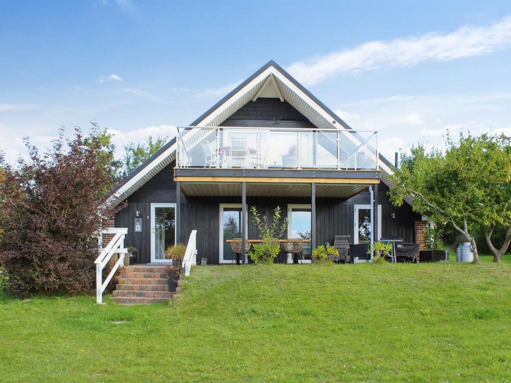 Zahrada ubytování Holiday Home Rawald - 200m from the sea by Interhome