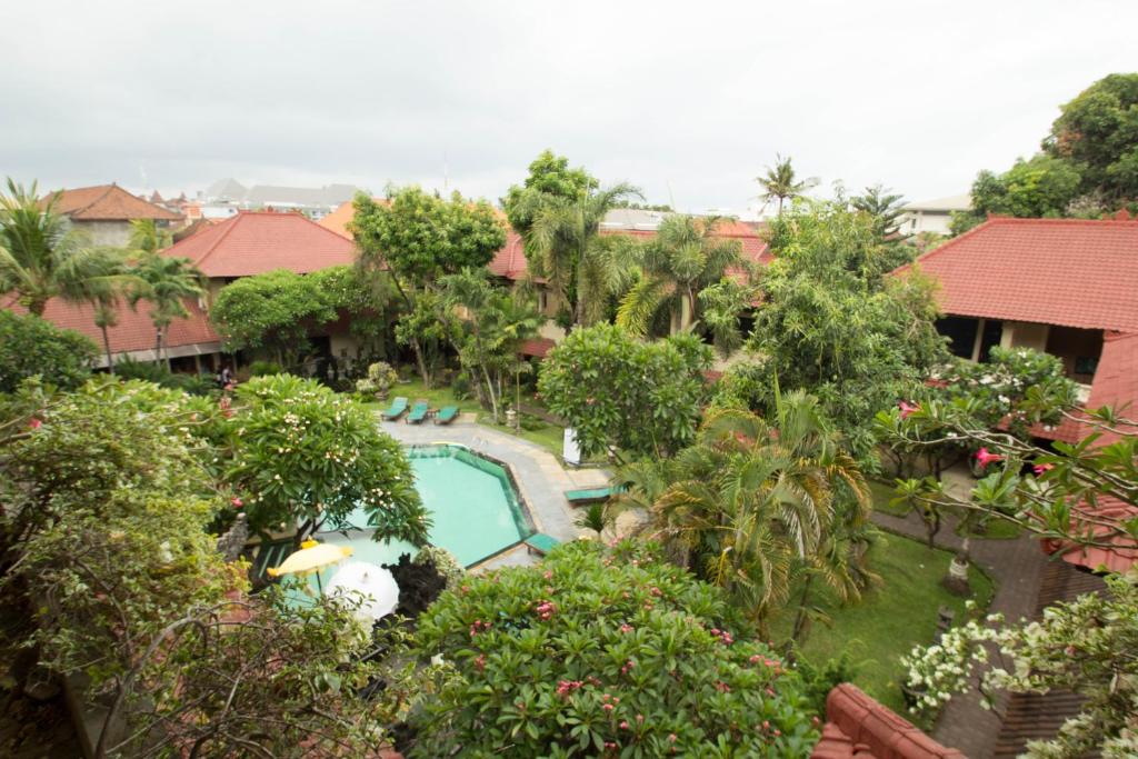 Bazén v ubytování Bali Sandy Resort nebo v jeho okolí