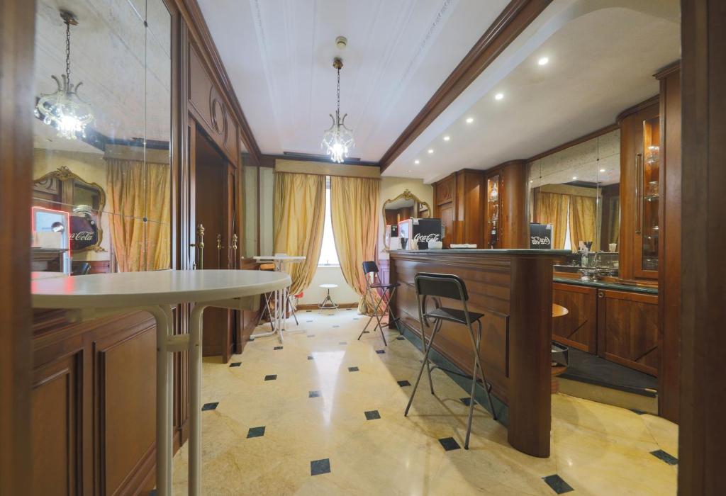 LH Hotel Andreotti - Resim 33