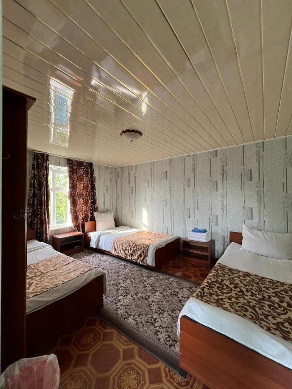 Happy Family Guest House - Triple Room With Mountain View