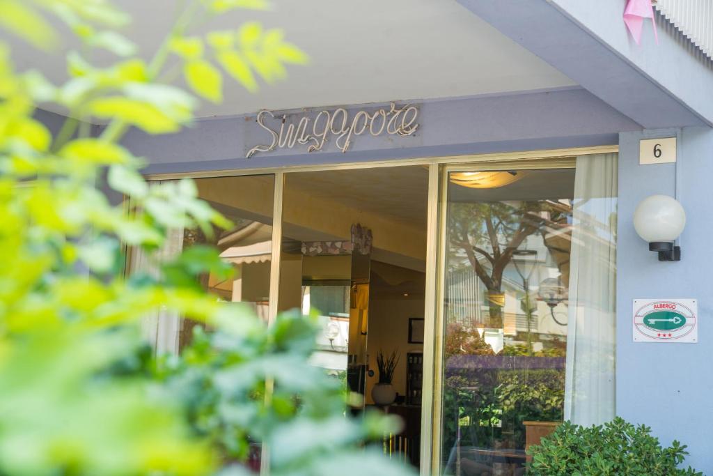 Zdjęcie z galerii obiektu Hotel Singapore w mieście Milano Marittima