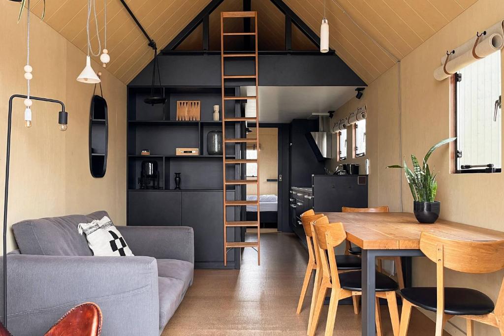 Basecamp IJmuiden aan Zee - Tiny House - Millhome Duo 1