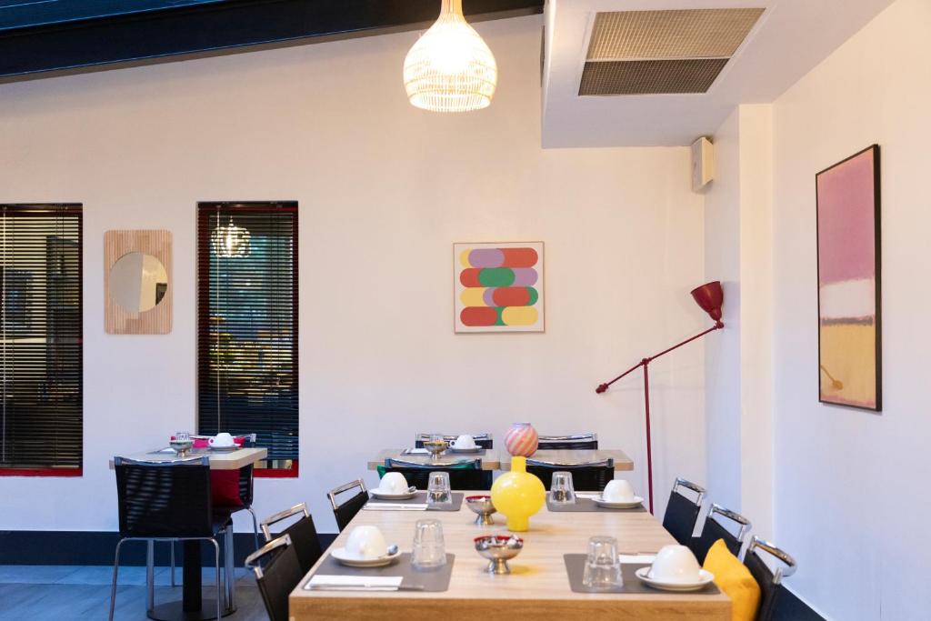 Porte de Versailles Hotel - Resim 12