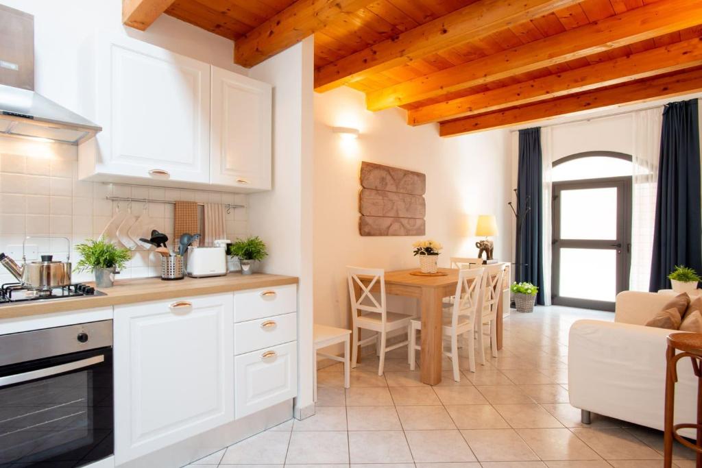 Køkken eller tekøkken på Stella Marina 2