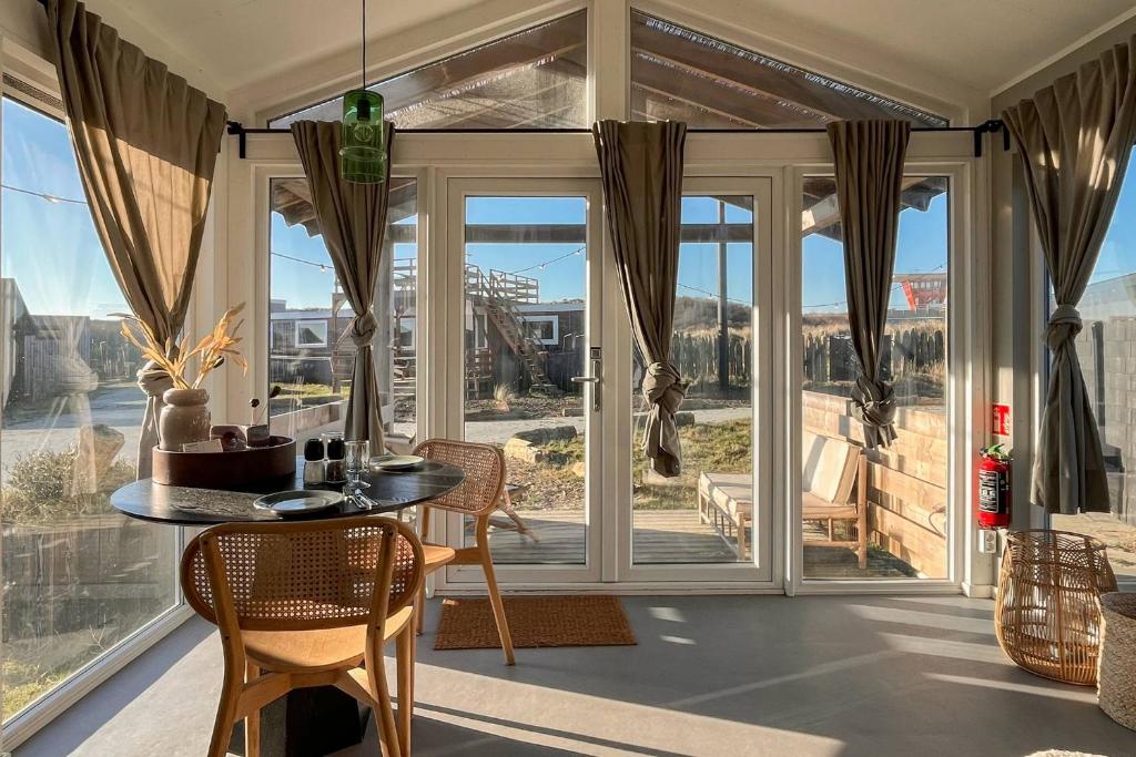 Basecamp IJmuiden aan Zee - Klein Huis - Maya Beach