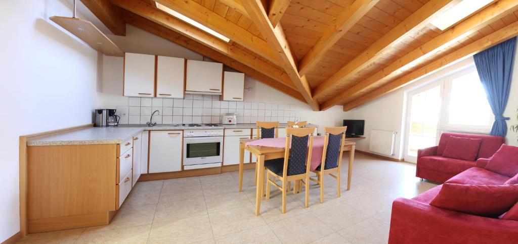 Kuchyň nebo kuchyňský kout v ubytování Residence Sonneck