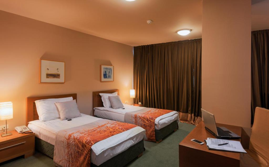 Hotel Arka - Chambre Jumelée