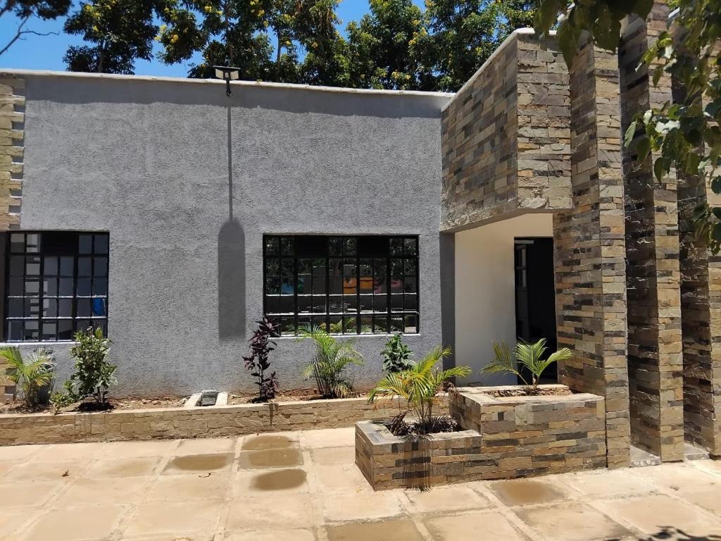 Το κτήριο όπου στεγάζεται  το διαμέρισμα