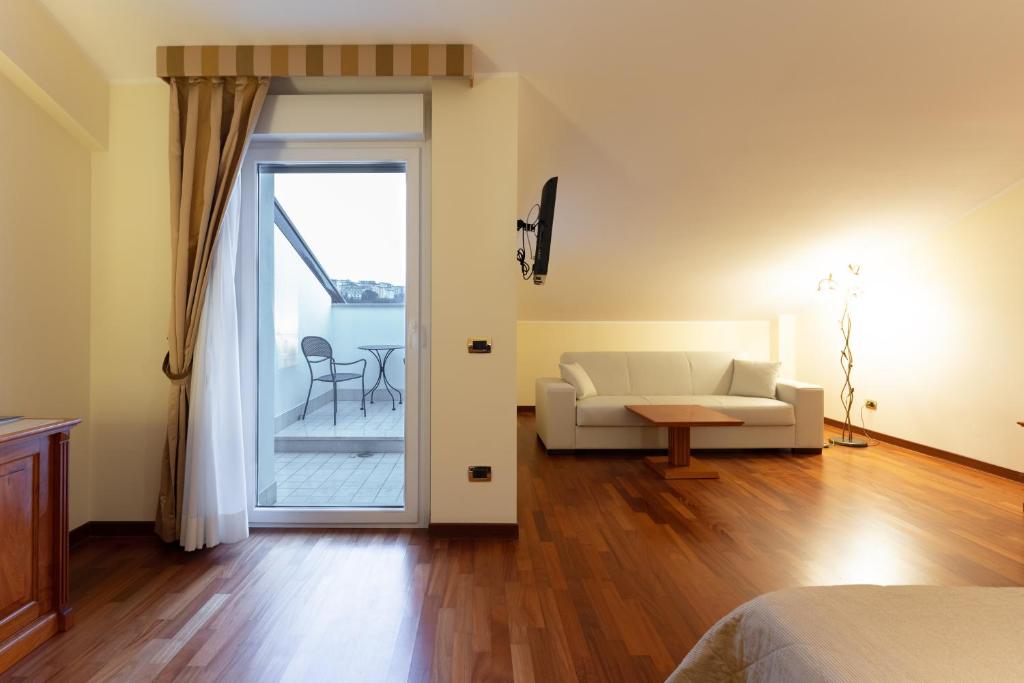 Domus Hotel