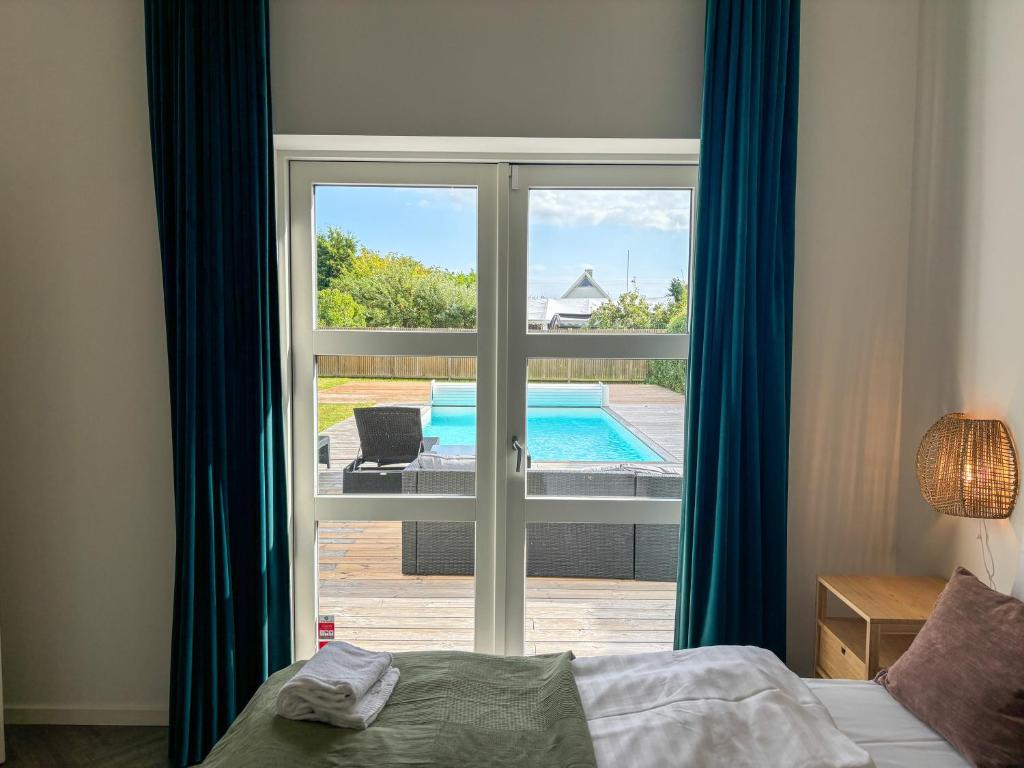 Bazén v ubytování Luxury 300 square meter villa with Pool nebo v jeho okolí
