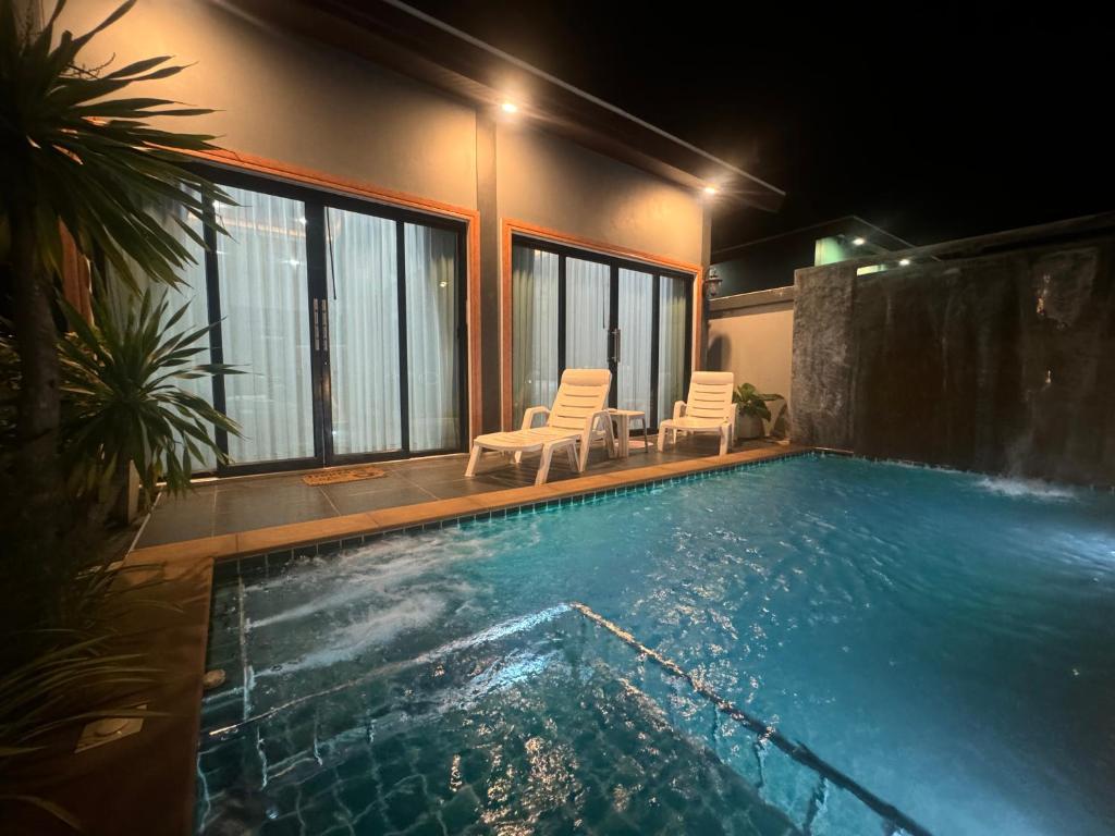 Πισίνα στο ή κοντά στο Luxury Private Pool Villa Ao Nang Krabi T 3