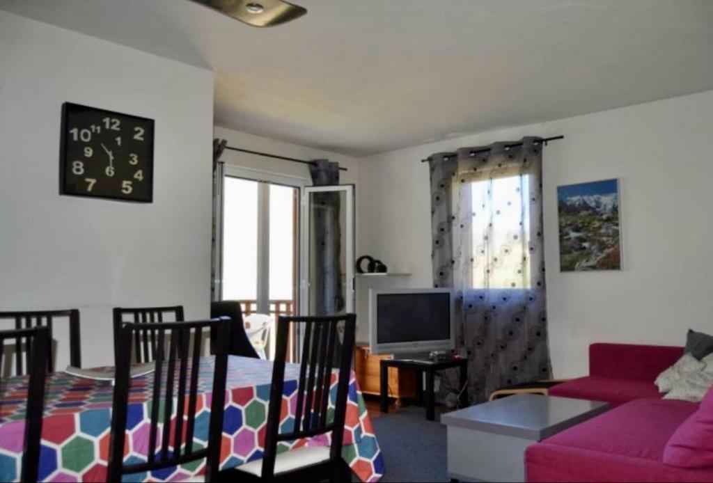 Posezení v ubytování Apartamento amplio y bien situado en Formigal