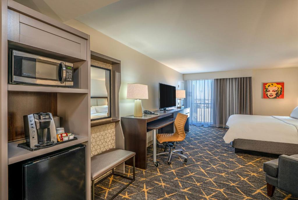 Holiday Inn New Orleans-Downtown Superdome by IHG photo