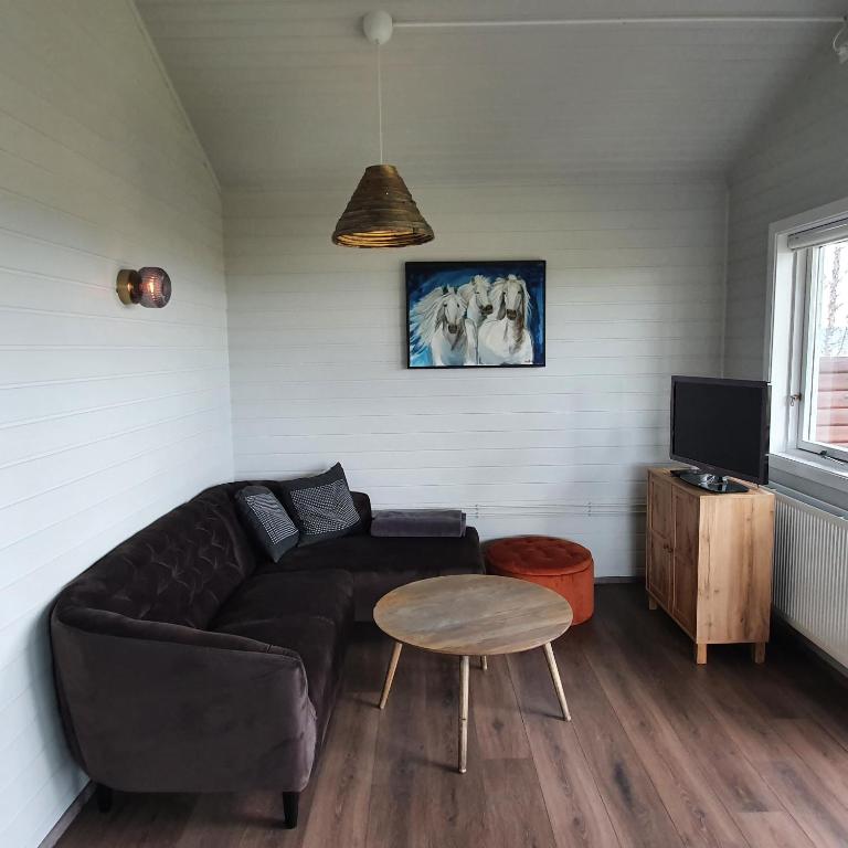 Úthlíd Cottages - One-Bedroom Cottage With Hot Tub