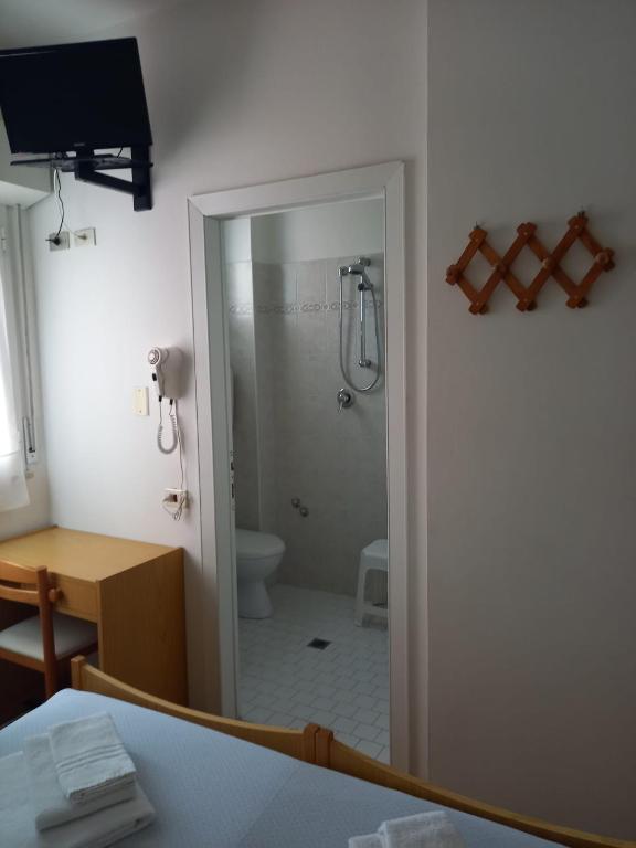 A bathroom at Hotel Serafini Misano Adriatico