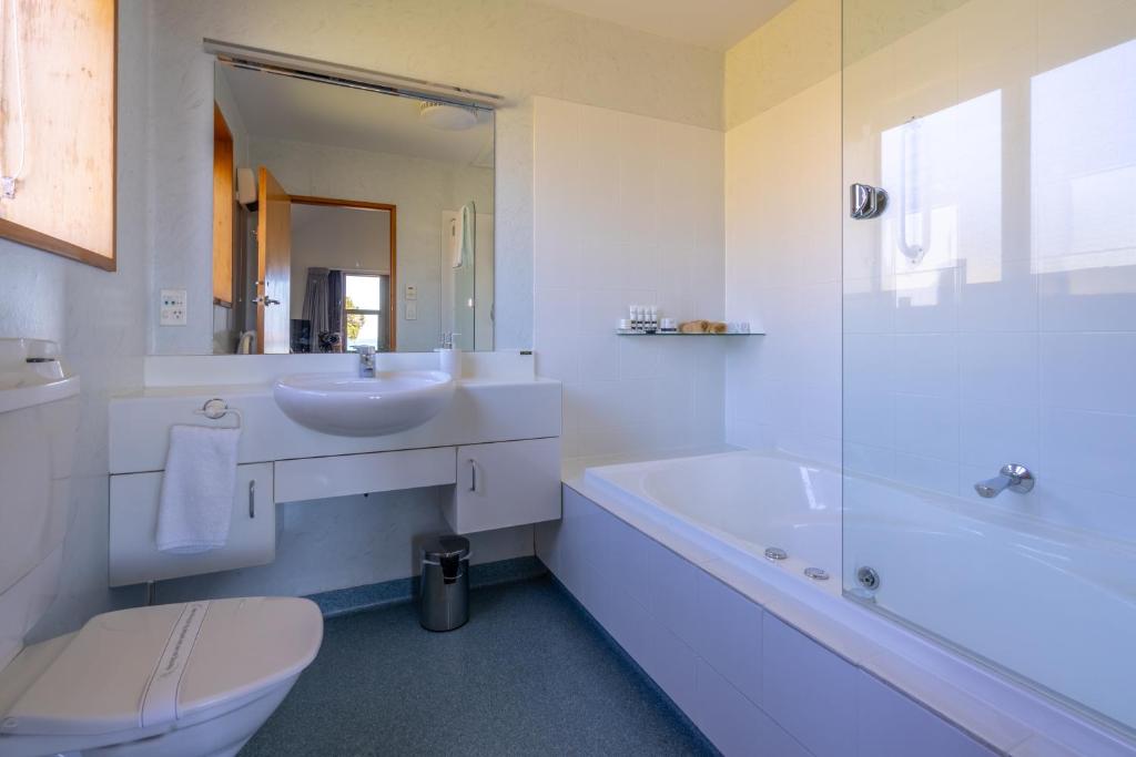 The Anchor Inn Beachfront Motel - Resim 3