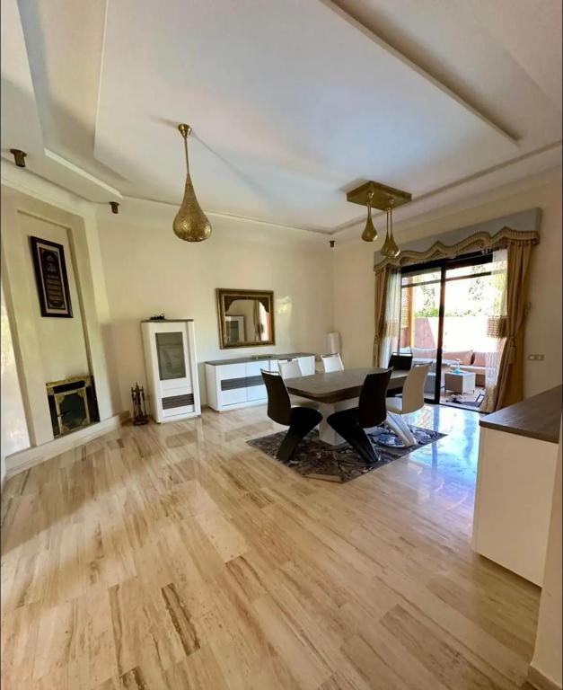 Χώρος καθιστικού στο Charmant villa au cœur de la palmeraie