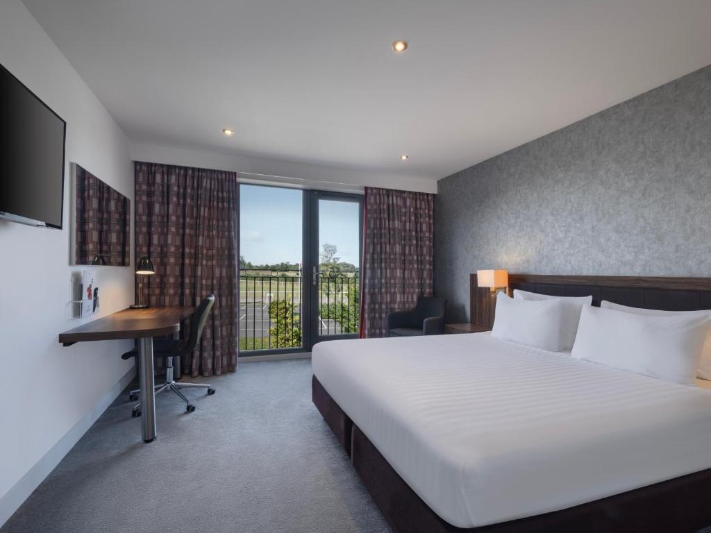 Holiday Inn Huntingdon Racecourse, an IHG Hotel - 