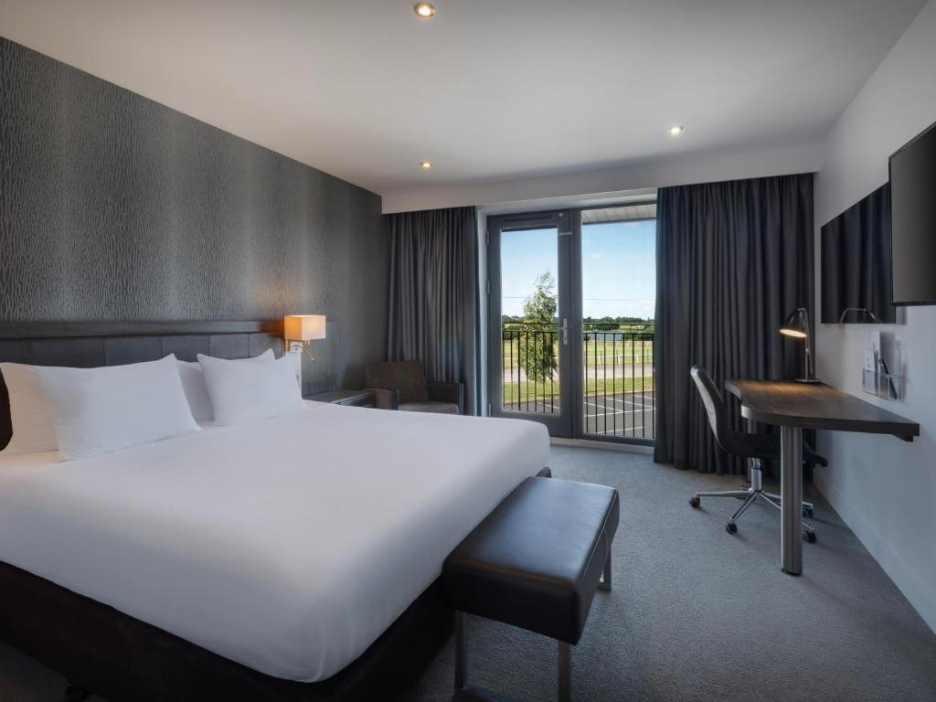 Holiday Inn Huntingdon Racecourse, an IHG Hotel - 