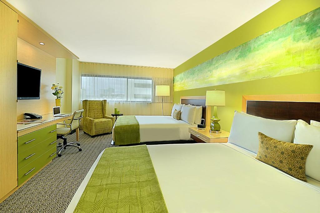 Downtown Grand Hotel & Casino - 
