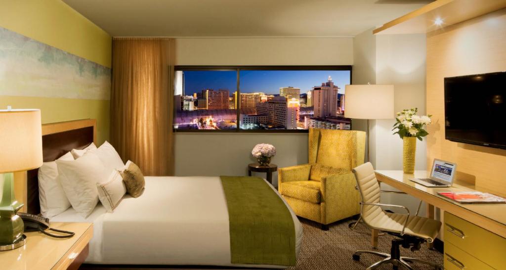 Downtown Grand Hotel & Casino - 