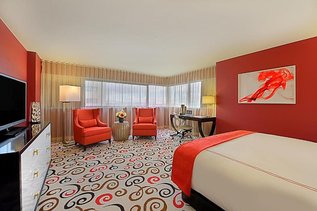 Downtown Grand Hotel & Casino - 