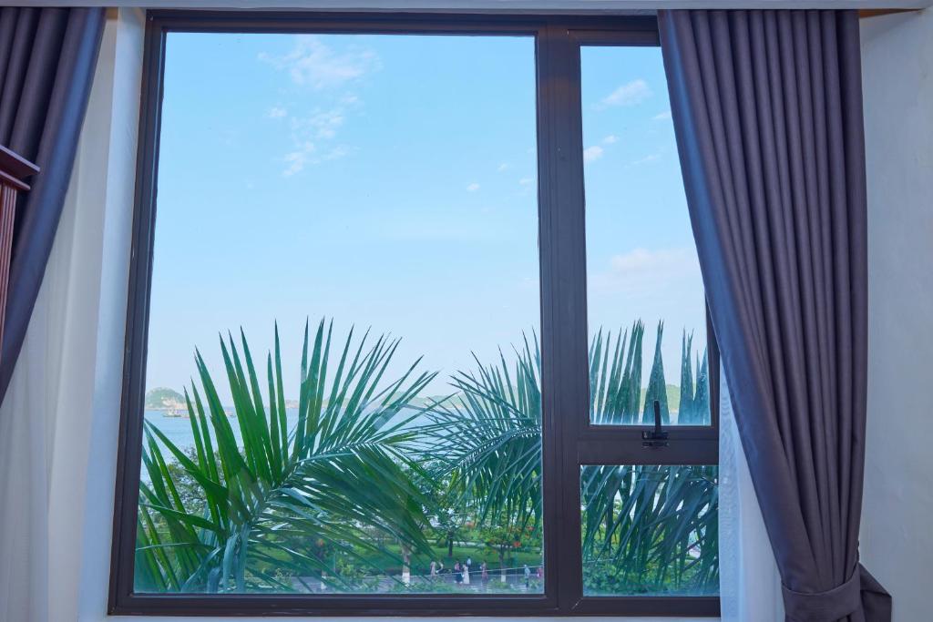 Gieng Ngoc Sea moutain View Cat Ba - 15