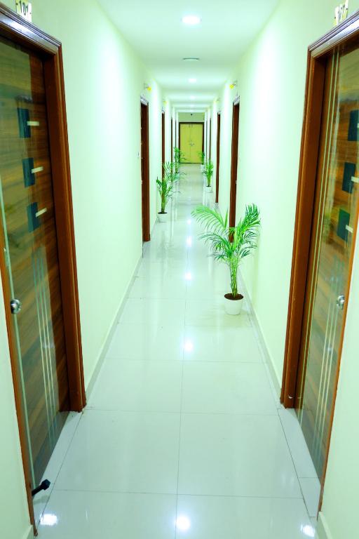 Fotografie z fotogalerie ubytování SRI NILAYAM Inn v destinaci Tirupati