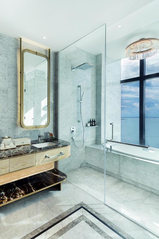 Koupelna v ubytování NUSTAR Hotel Cebu