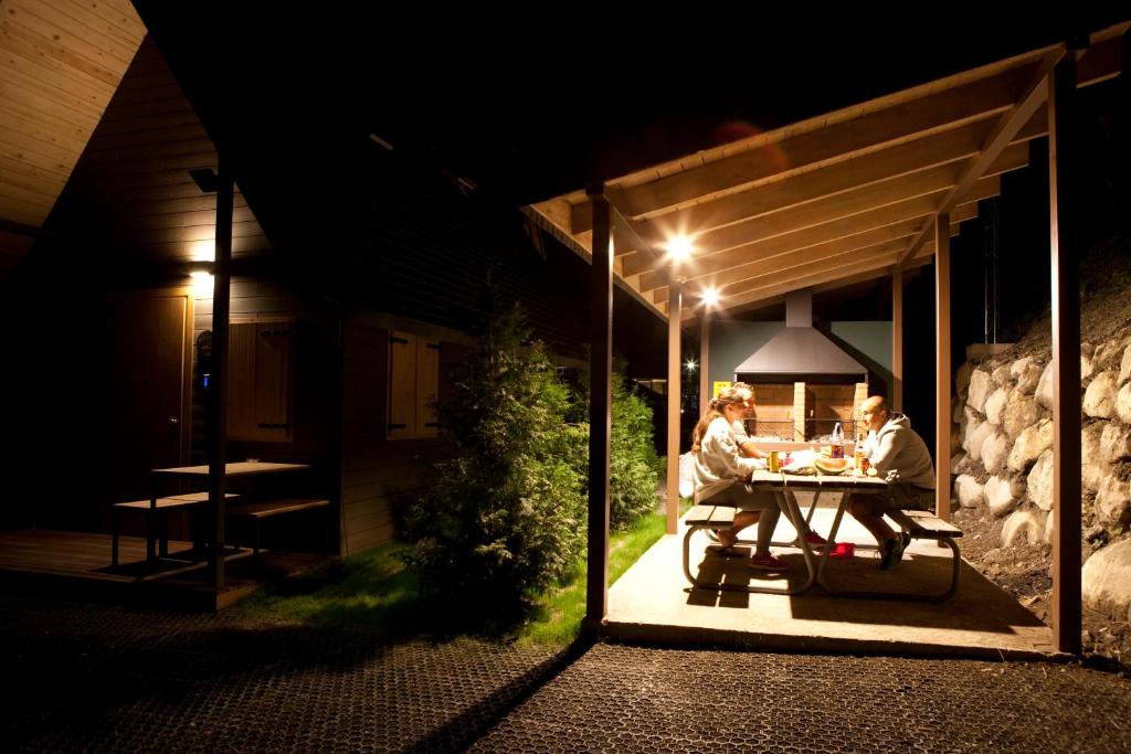 Fotografie z fotogalerie ubytování Bungalows Verneda Mountain Resort v destinaci Arrós