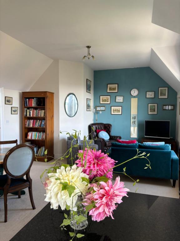 Foto dalla galleria di Spacious town-centre apartment with stunning views a Great Malvern