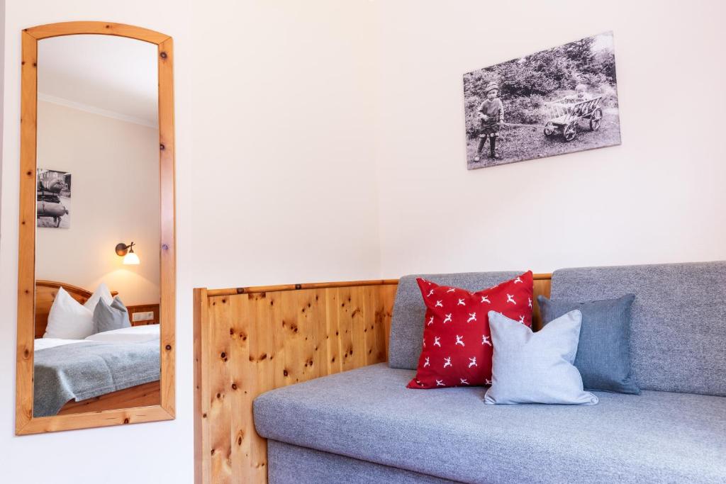 Postel nebo postele na pokoji v ubytování Gästehaus Pilz Schladming