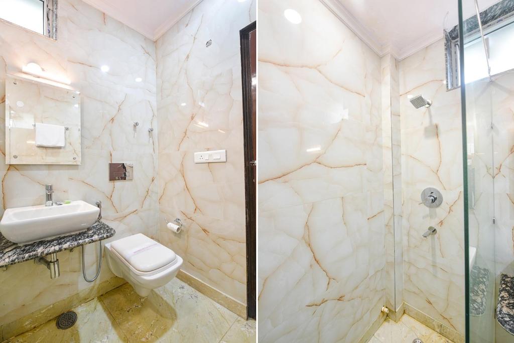 Koupelna v ubytování FabHotel Jaggi Palace Karol Bagh
