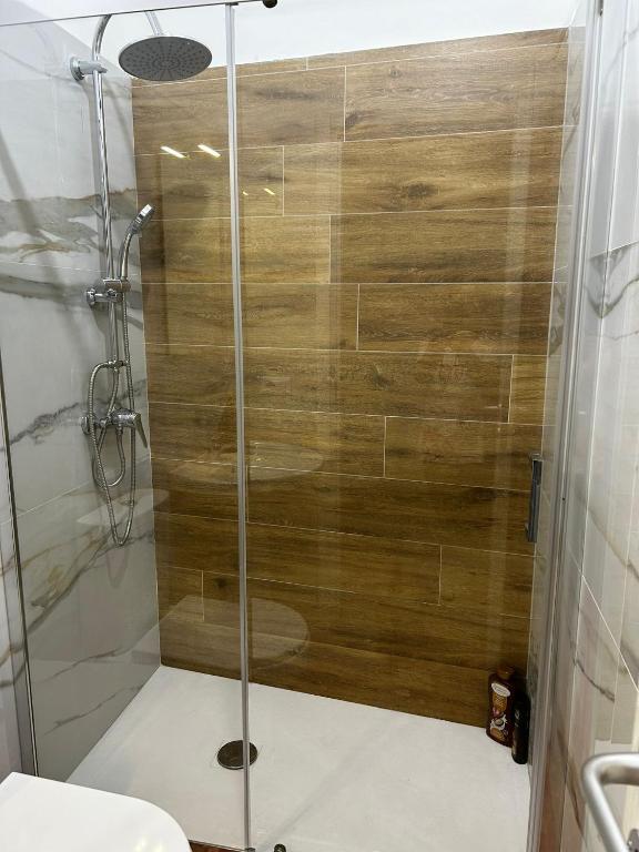 BAM BAM TIBURTINA Guesthouse - 2