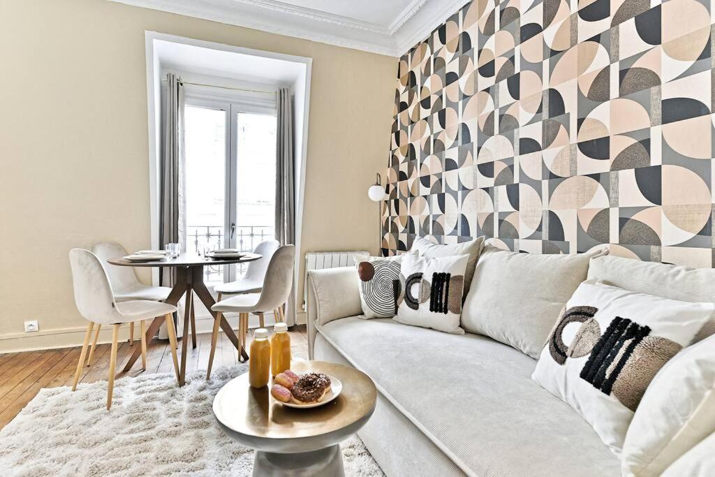 Photo de la galerie de l'établissement Appartement cosy face de Paris Montparnasse - II, à Paris