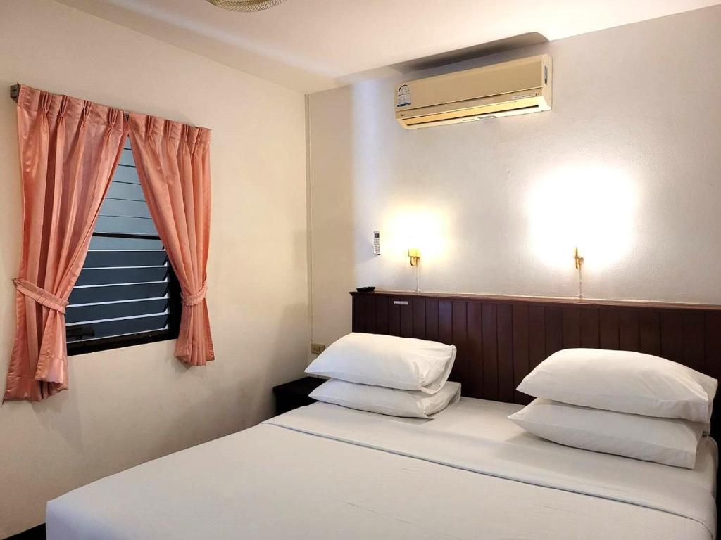 Rabbit Mansion Patong Hotel - 3