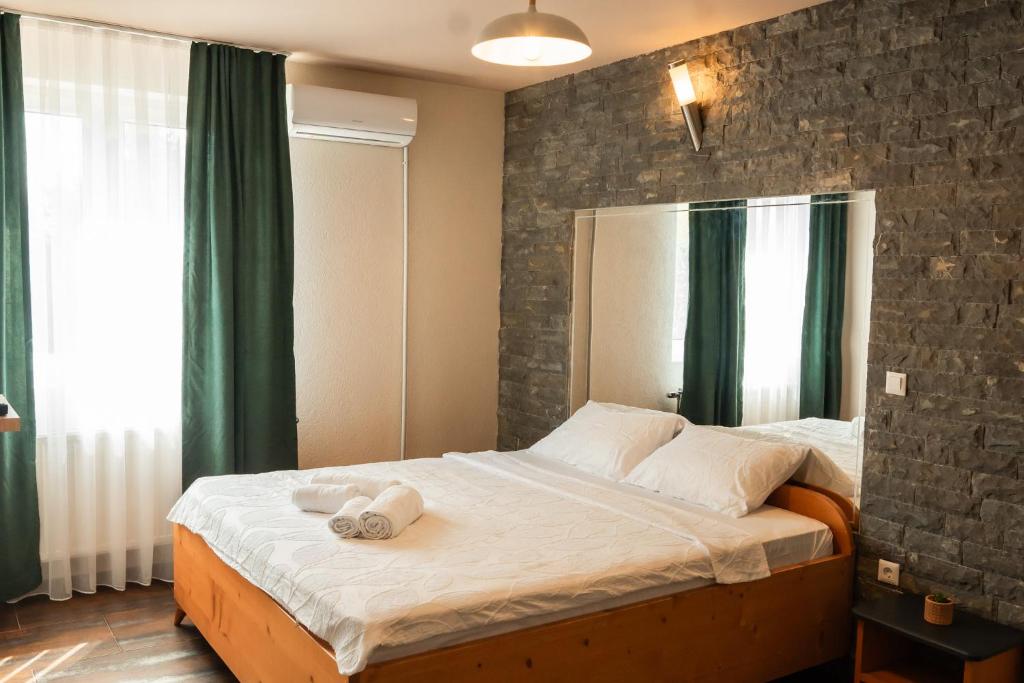 Bujtina Podguri Stay in Peja with Breakfast - Standard Double Or Twin Room