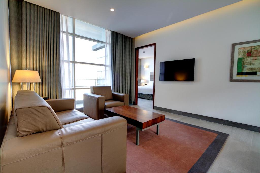 Space Hotel and Apartments - Suíte Premium