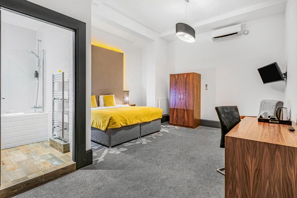 
City Double Room - No Window
