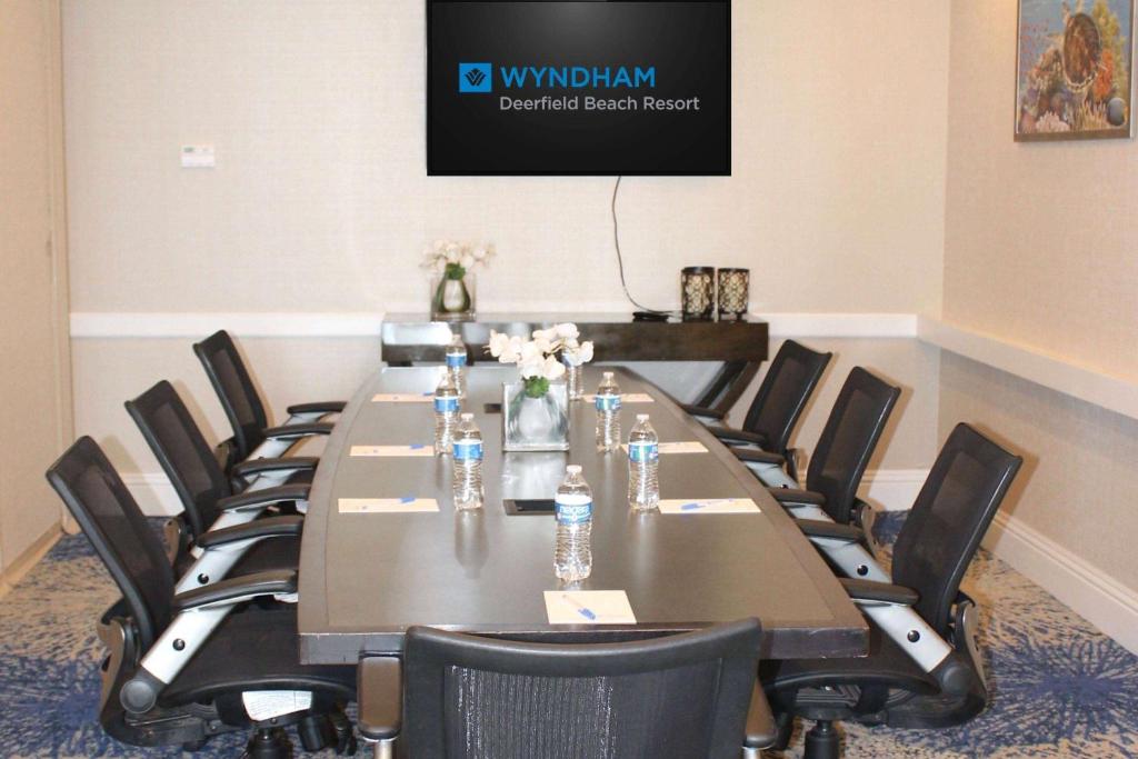 Wyndham Deerfield Beach Resort photo