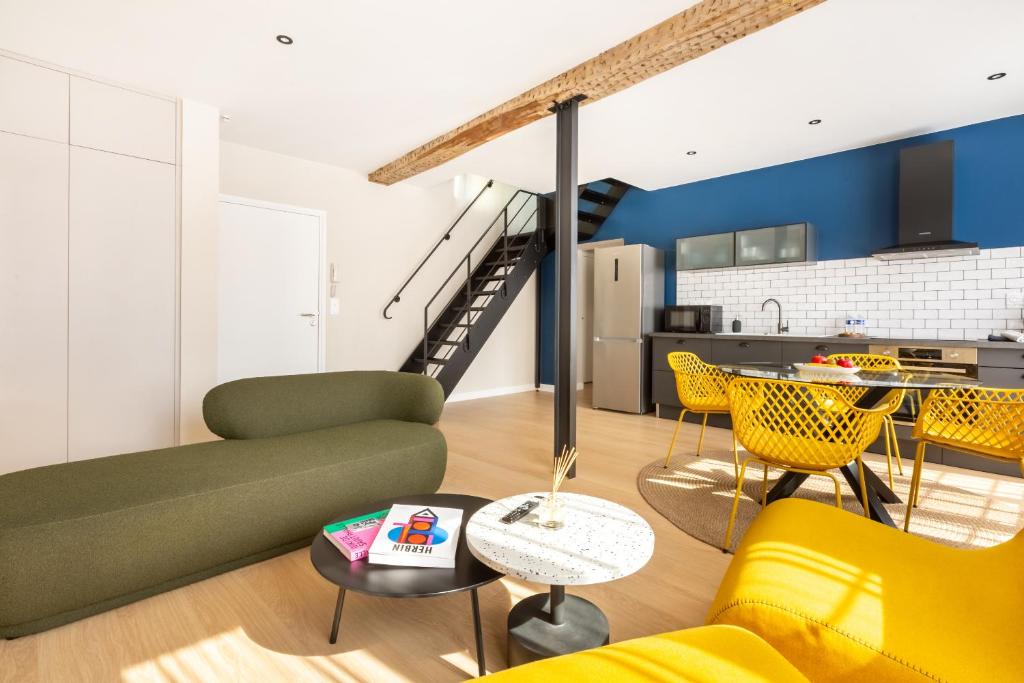 Au Chat Qui Dort Lille - Gare - Resim 1