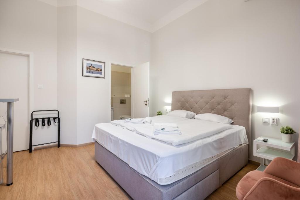 Klauzal Luxury apartments-studio K31 1072 Budapest, Klauzál tér kép - 1