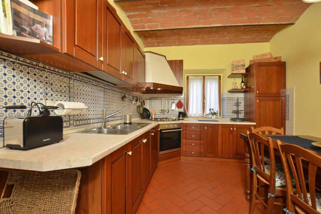 Kuchnia lub aneks kuchenny w obiekcie Certosa Homes