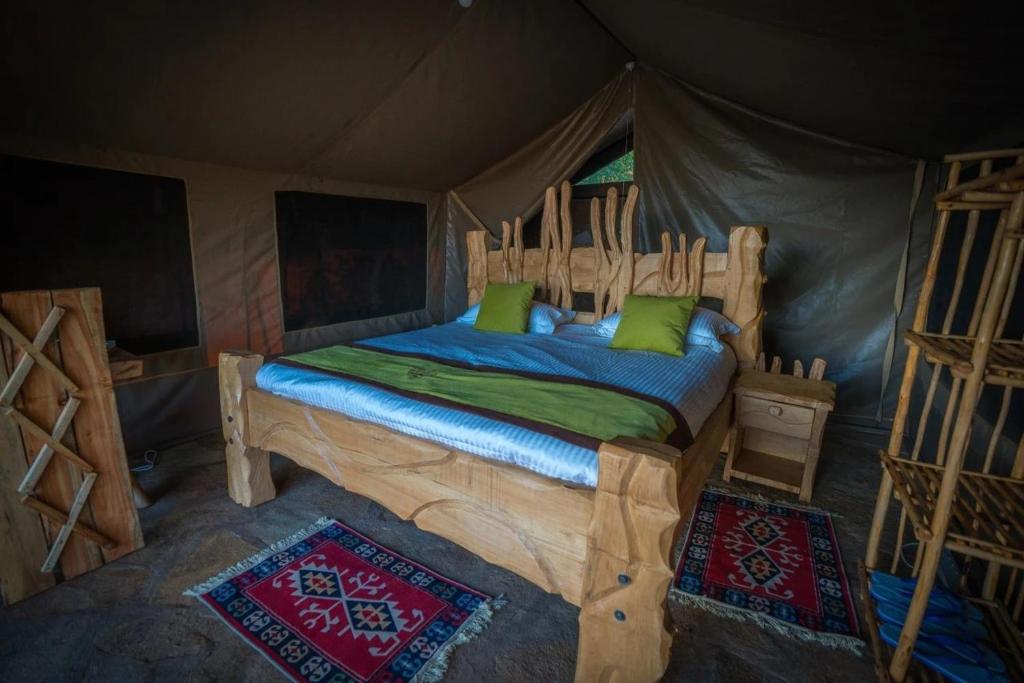 Postel nebo postele na pokoji v ubytování Kivuko Eco Camp